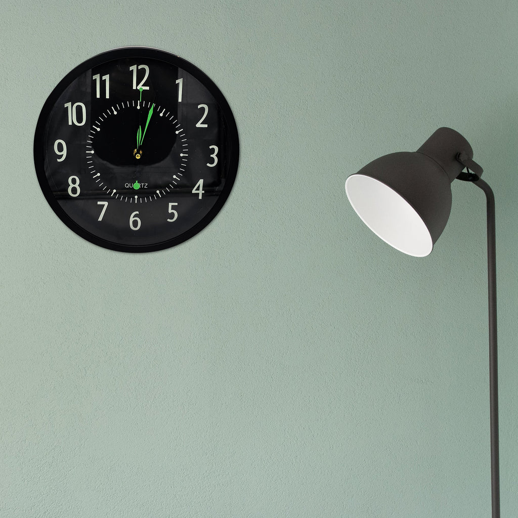 Modern Black Round Wall Clock Silent Non-Ticking Glass Face
