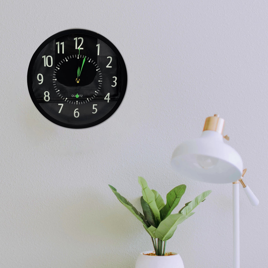Modern Black Round Wall Clock Silent Non-Ticking Glass Face