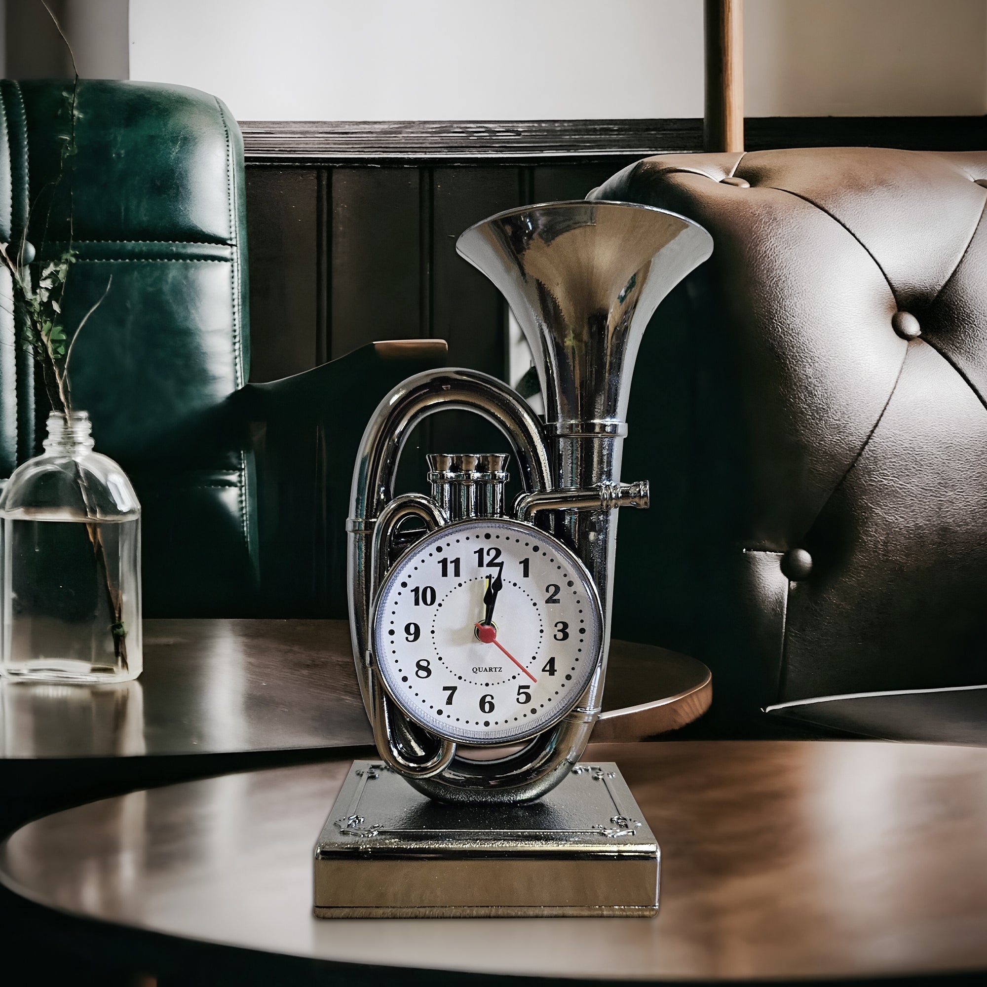 Vintage Trumpet Alarm Clock: Stylish Retro Design, Loud Wake-Up, Compact Size