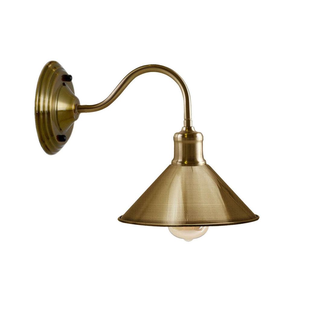 Vintage Metal Wall Sconce Light with Curved Arm, E27 Holder, Retro Industrial Style