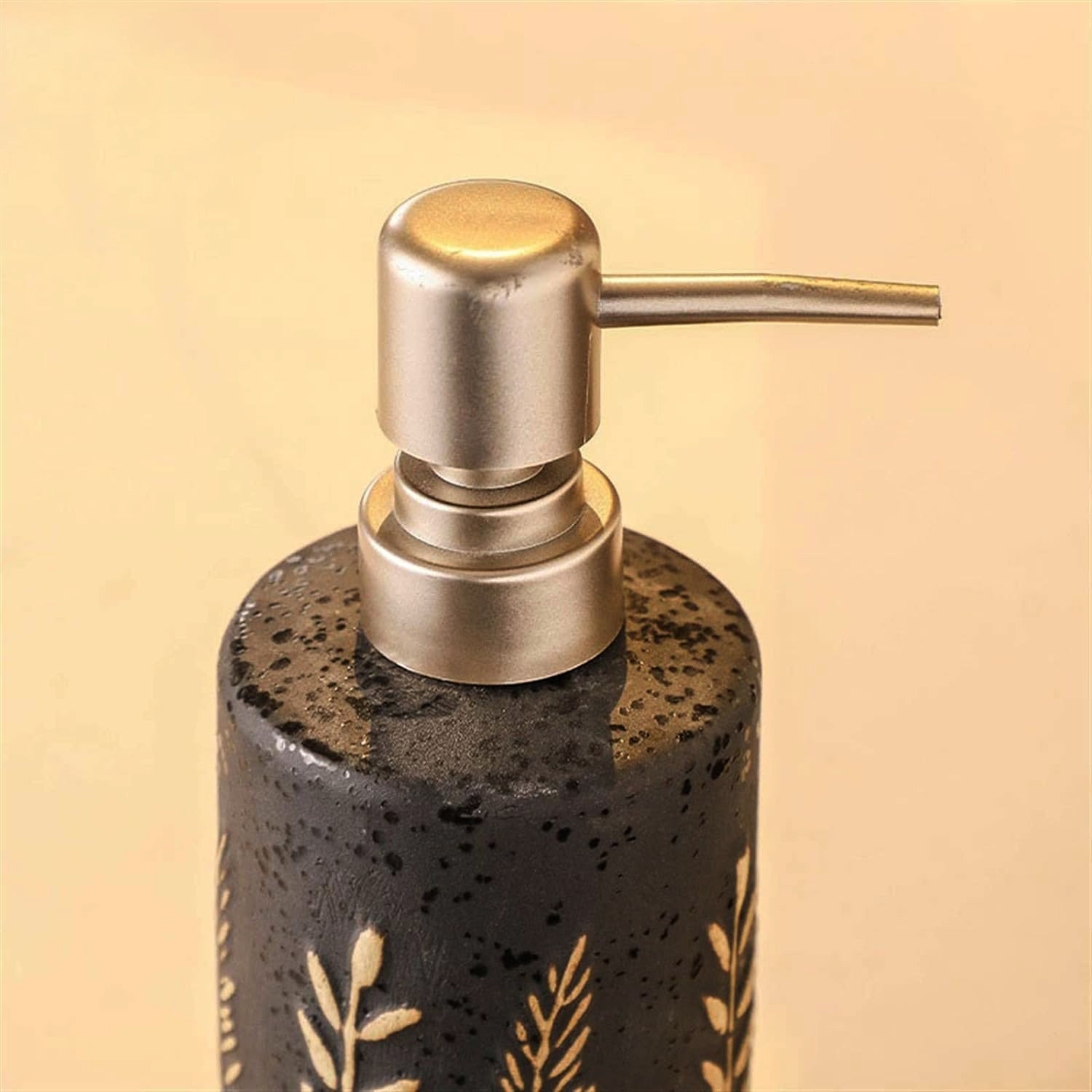 Elegant 4-Piece Black Pattern Ceramic Bathroom Accessory Set for Modern Decor