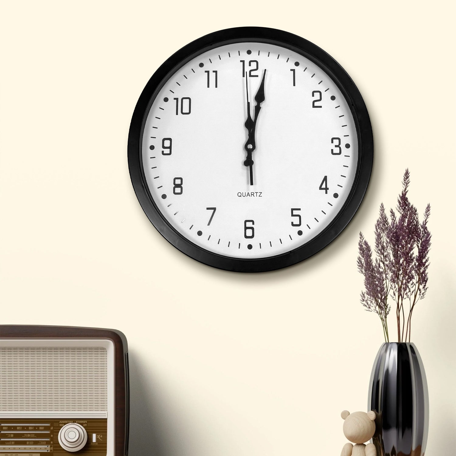 Contemporary Round Silent Analog Wall Clock for Home Kitchen Decor