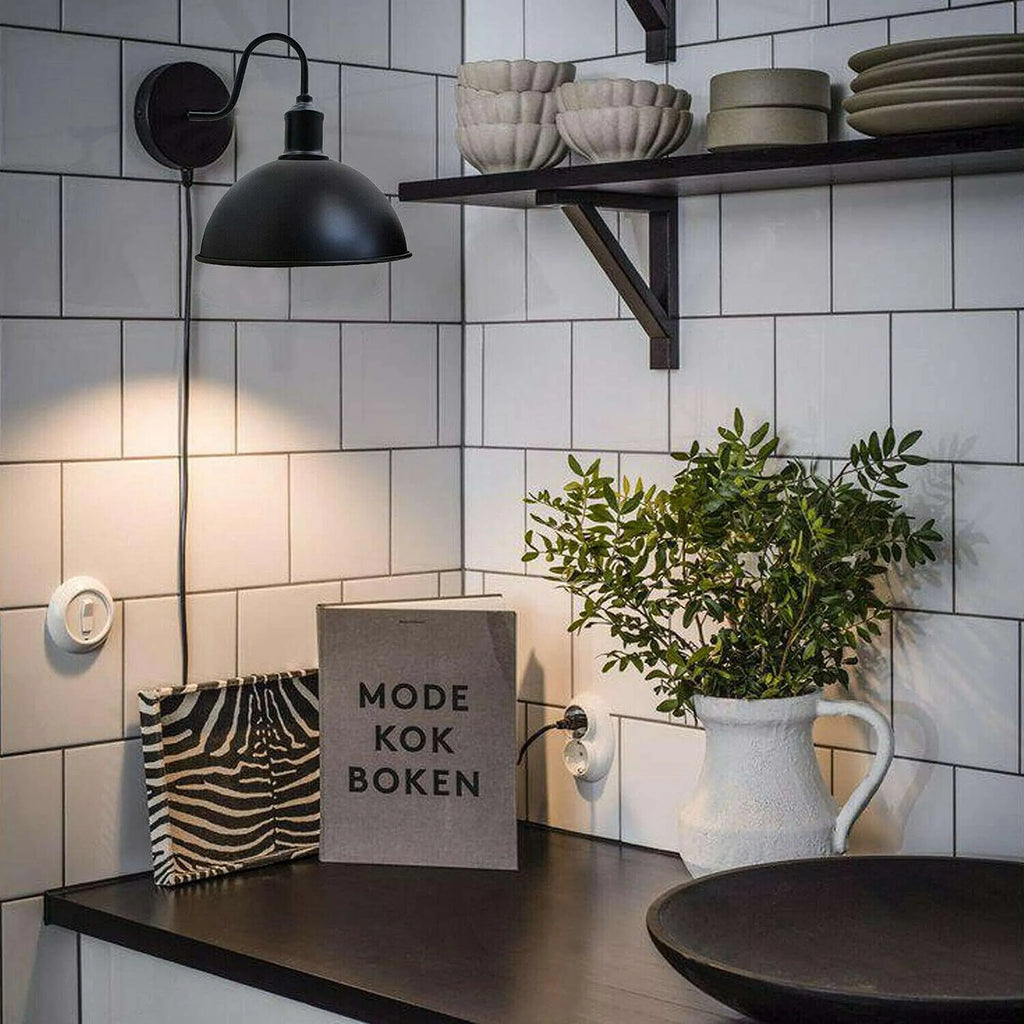 Black Dome-Shaped Metal Industrial Wall Sconce Light Fixture E27 Socket