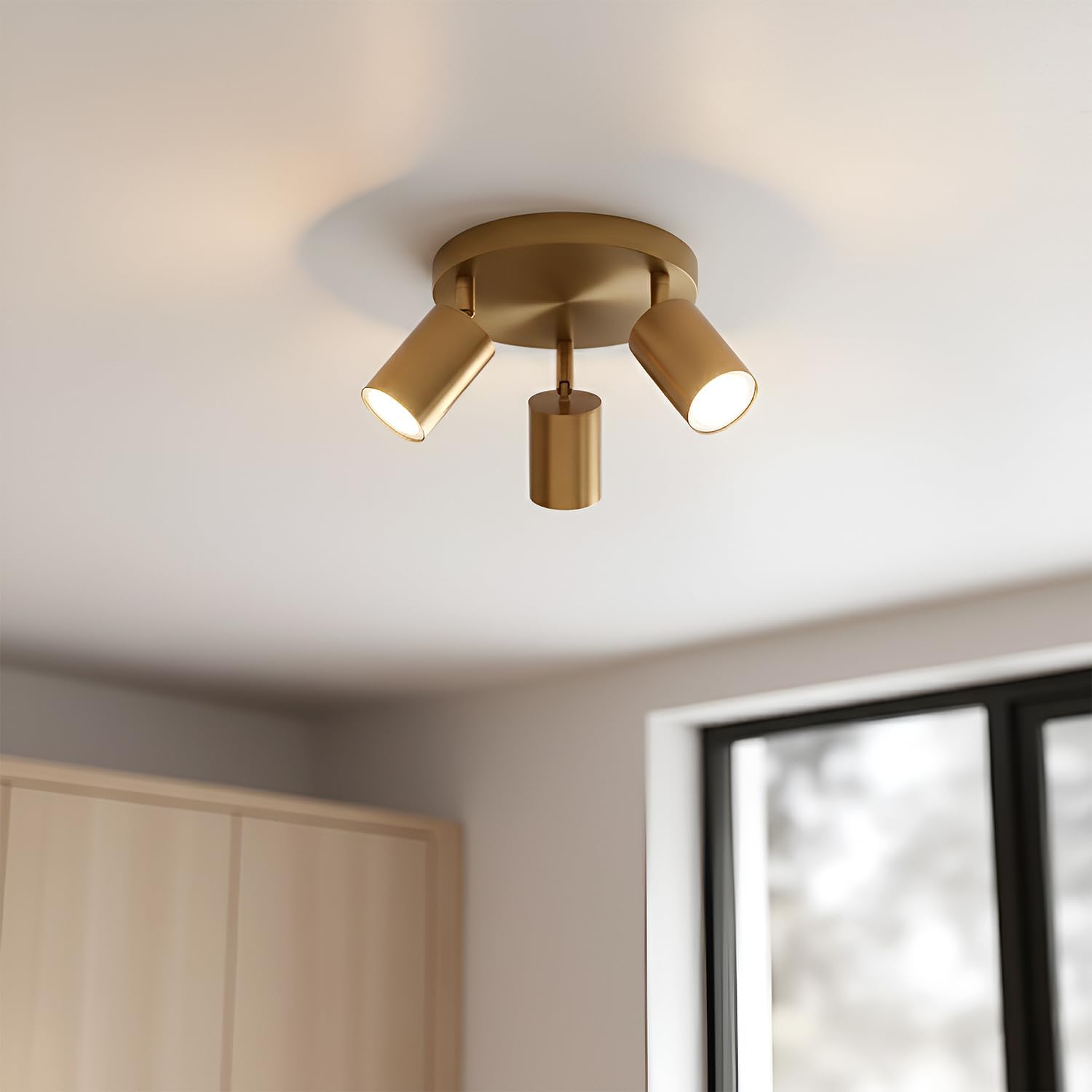 Stylish 3-Light GU10 Ceiling Spotlight: Adjustable Directional Track Lighting Fixture