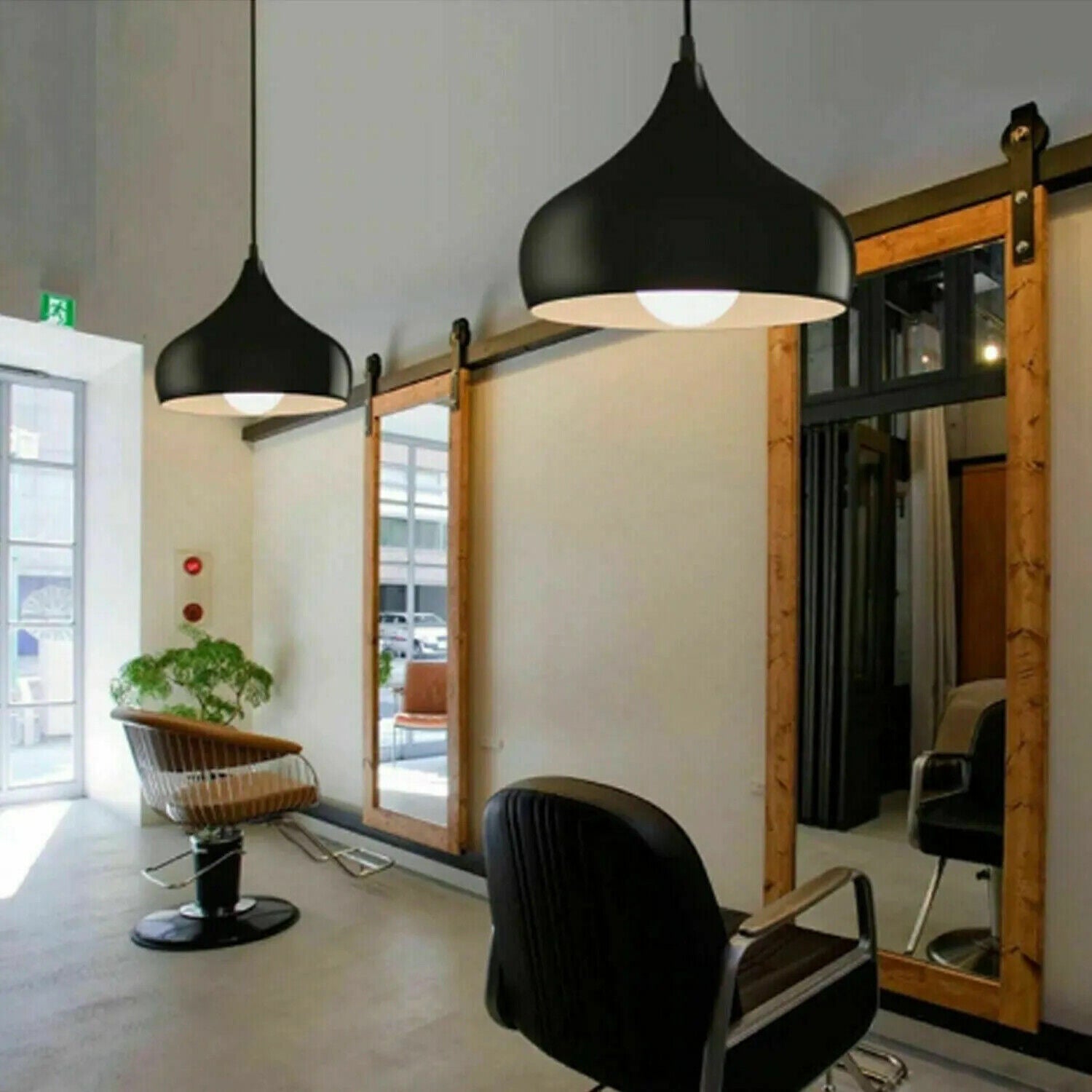 Stylish Industrial Metal Pendant Light, Retro Ceiling Lamp for Modern Kitchens