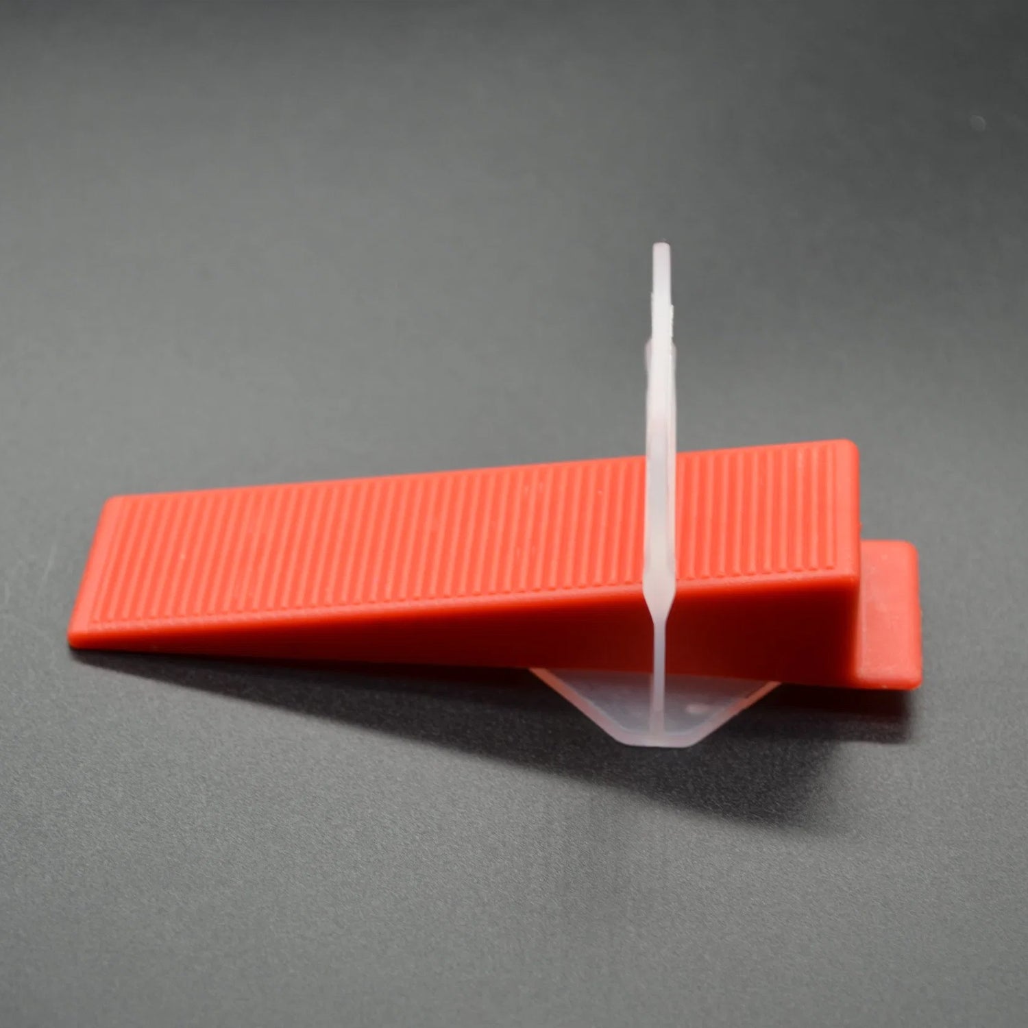 100-Piece Reusable Tile Leveling Wedges Spacers for Flawless Tiling Installations