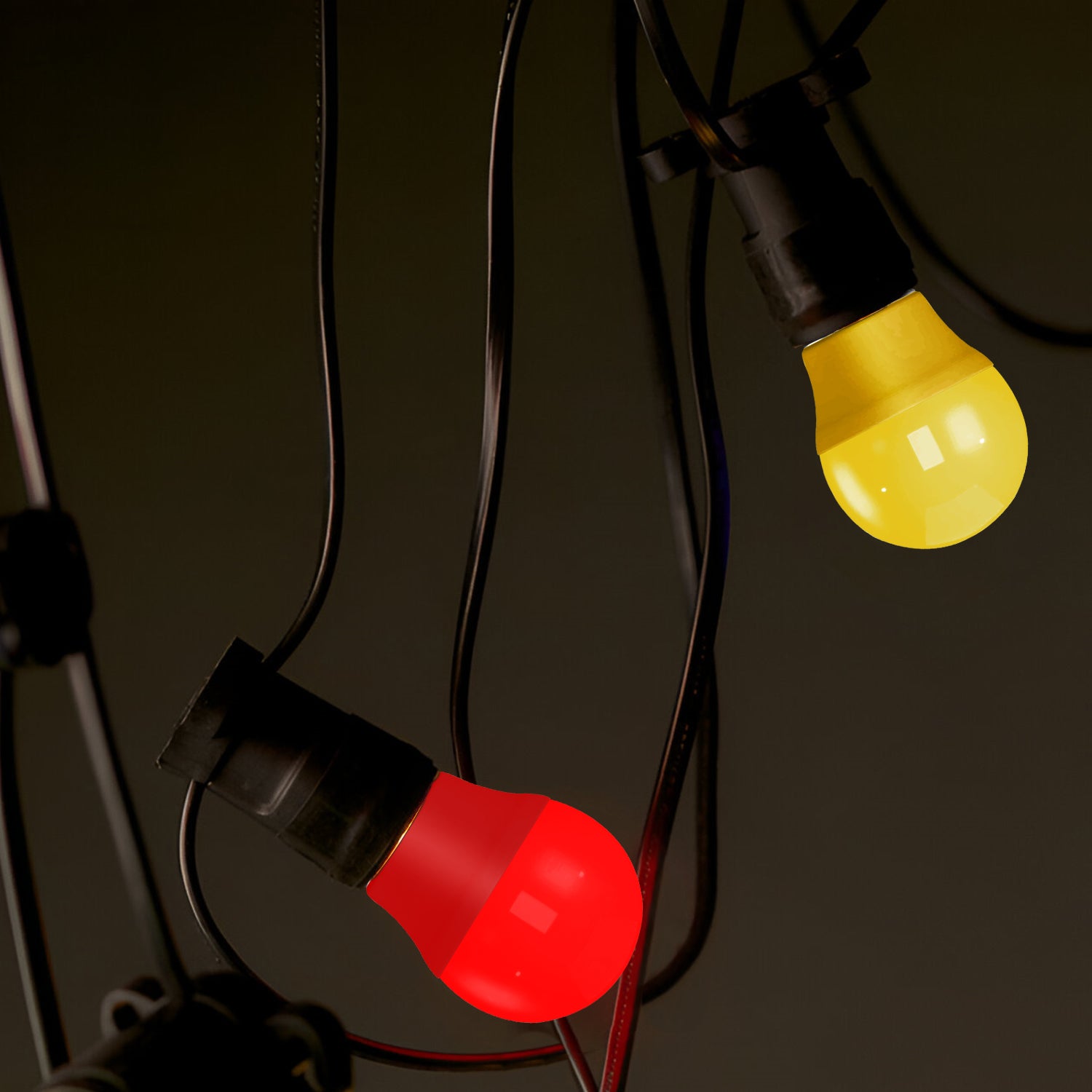 Vibrant 4W LED E27 Coloured Golf Ball Bulb for Dynamic Party Lighting