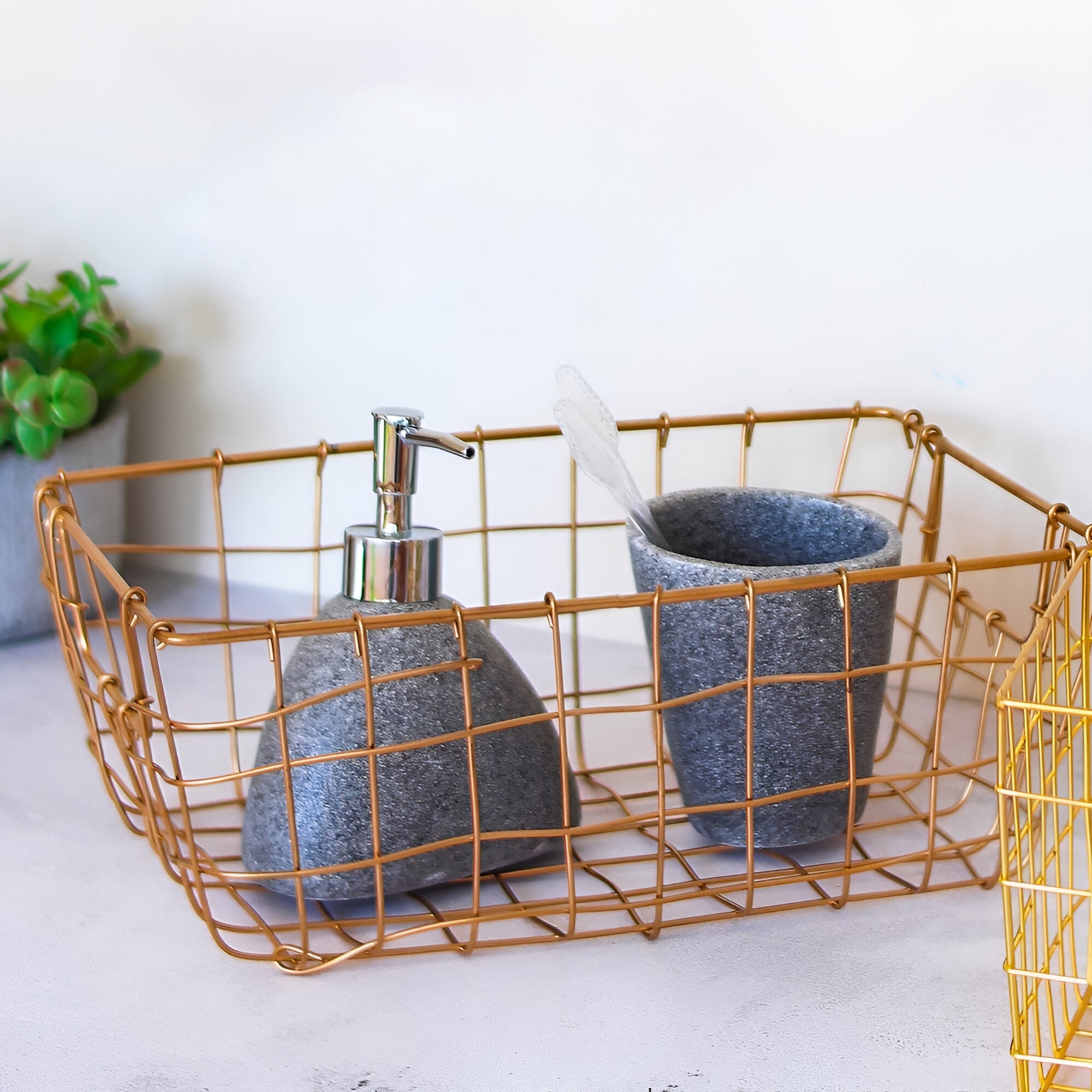 Elegant 3-Piece Stone Effect Resin Bathroom Accessory Set - Modern & Durable