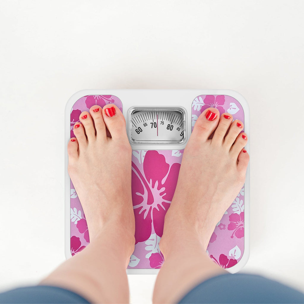 Mechanical Analog Bathroom Scale with Rotating Dial and Metal Body
