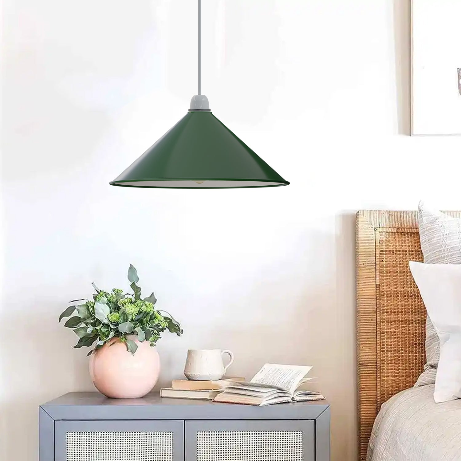Chic Vintage Industrial Metal Cone Lampshade for Modern Home Lighting Decor