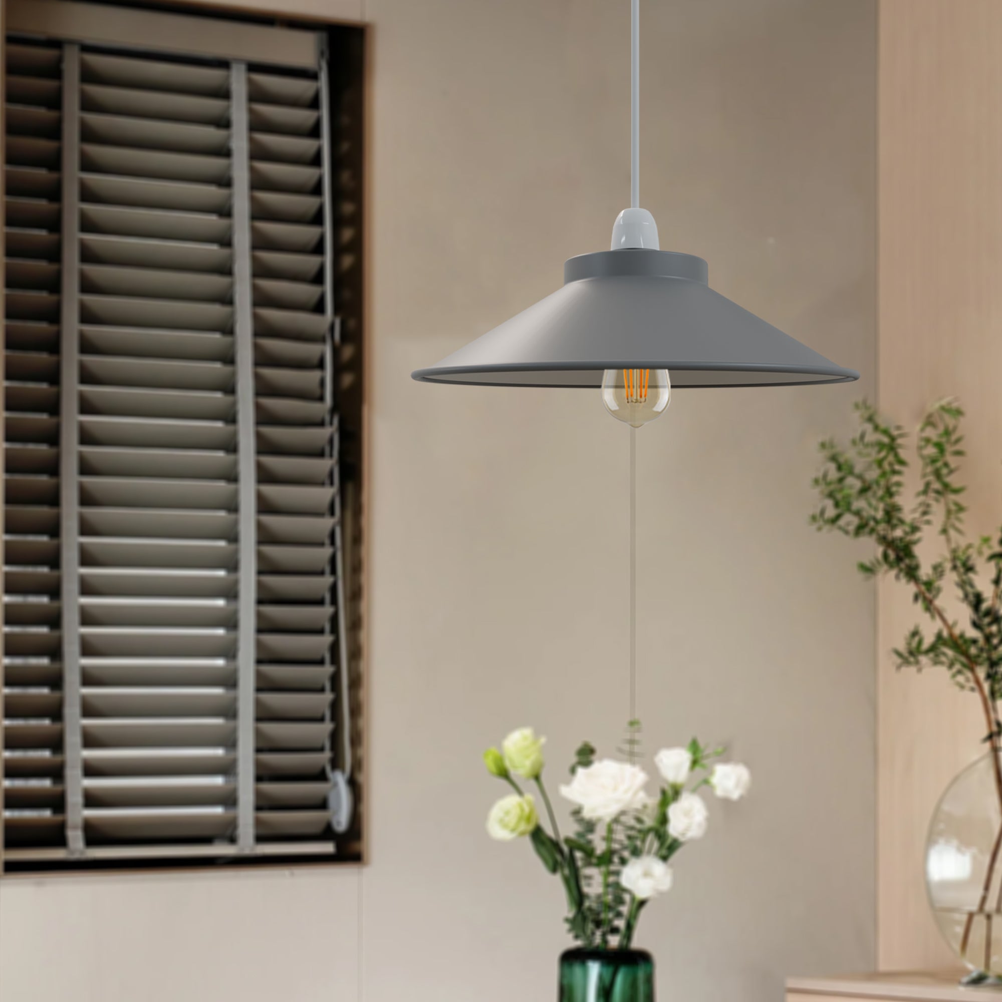 Easy Fit Retro Industrial Metal Cone Lamp Shade for Modern Interiors