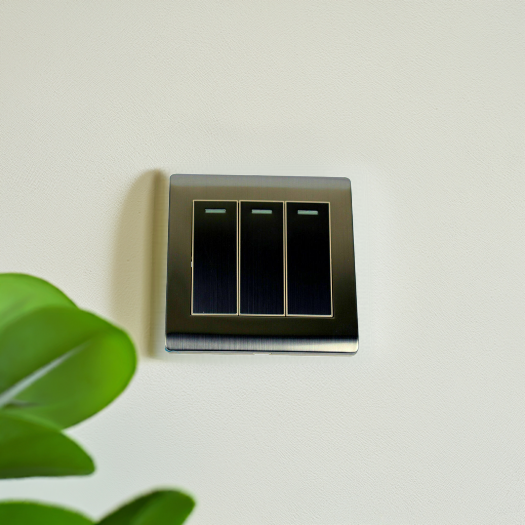 Brushed Chrome Screwless 3 Gang 2-Way Wall Light Switch for Modern Homes