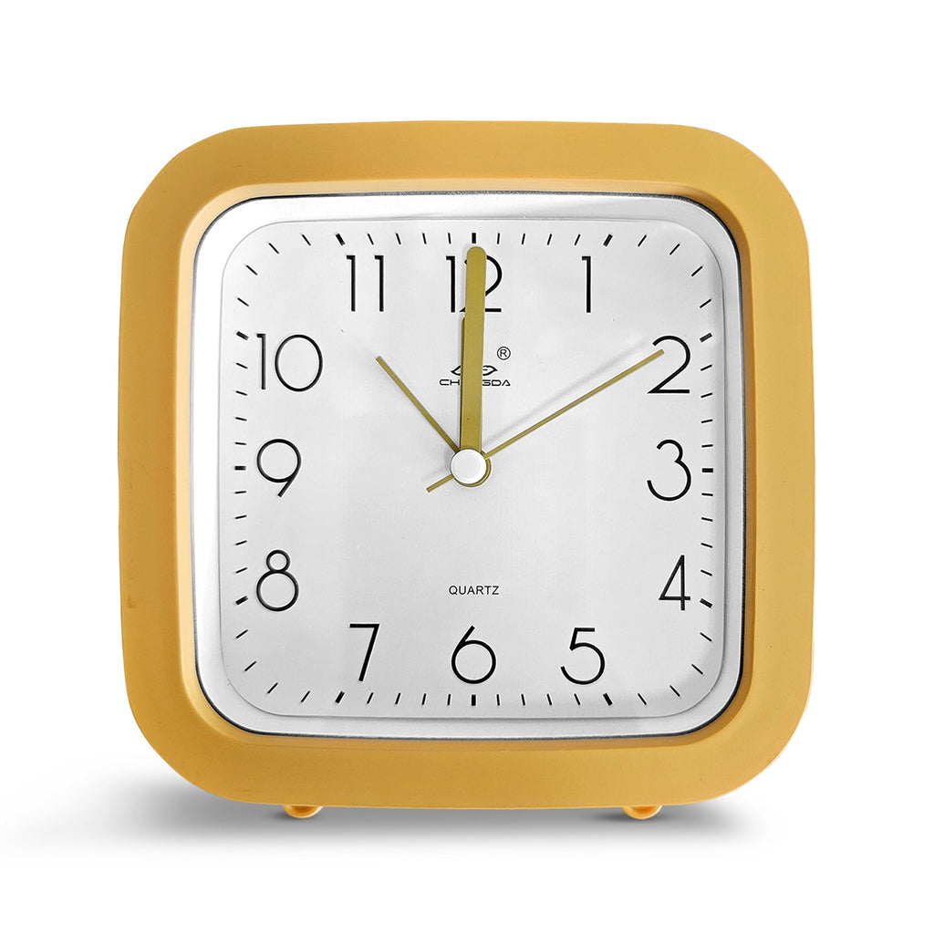 Classic Round Analog Alarm Clock for Students, Children's Bedside Decor