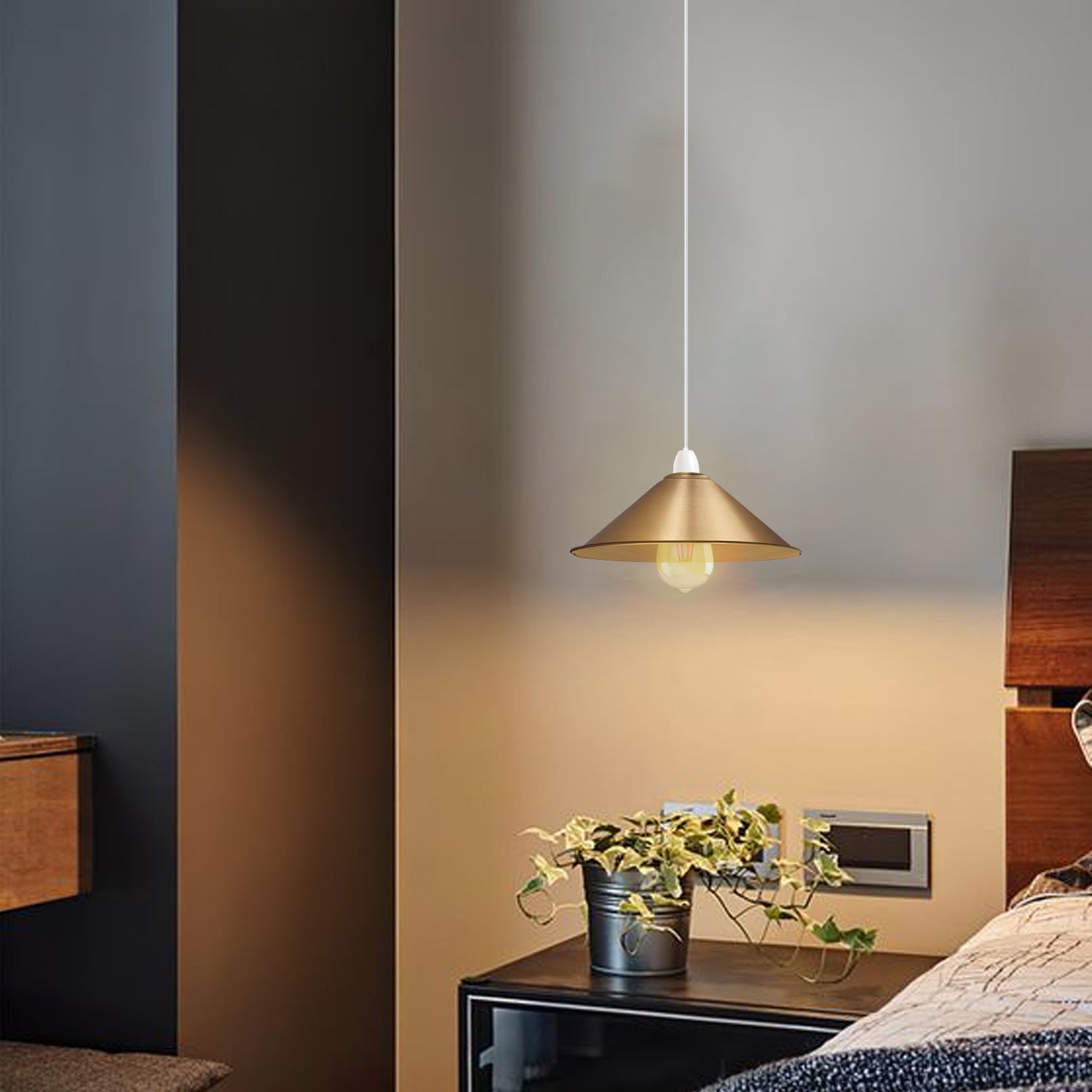 Vintage 22cm Easy Fit Metal Cone shade Ceiling Refurbished Lampshade ~ 5722