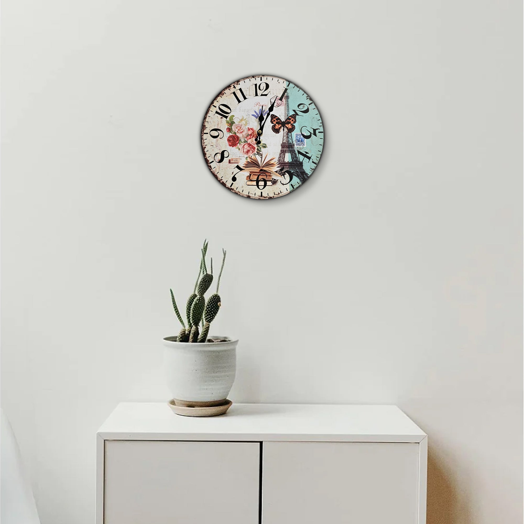 Retro Wooden Decorative Wall Clock - Ticking Shabby Chic Design for Home