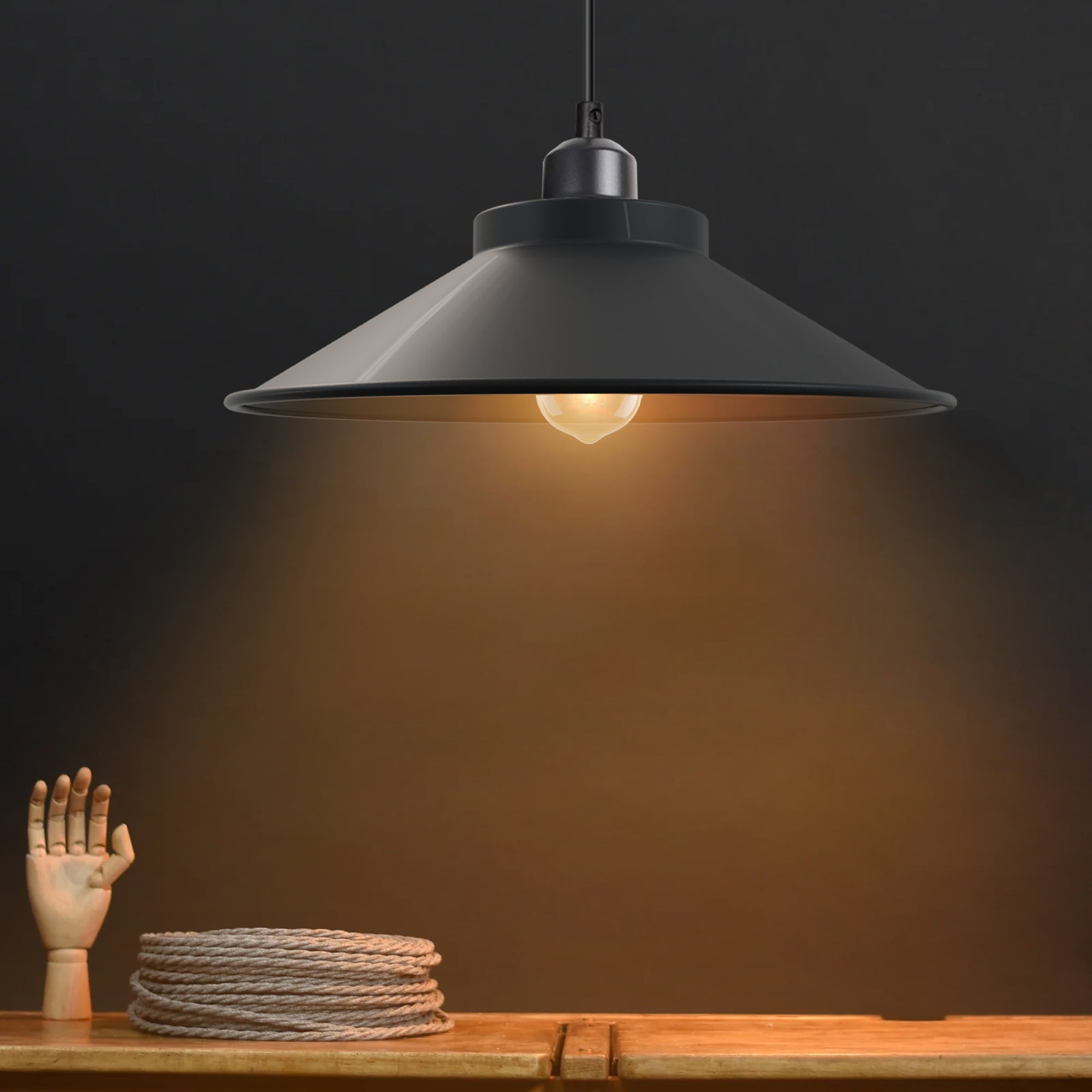 Adjustable Vintage Metal Single Head Hanging Pendant Light with E27 Socket