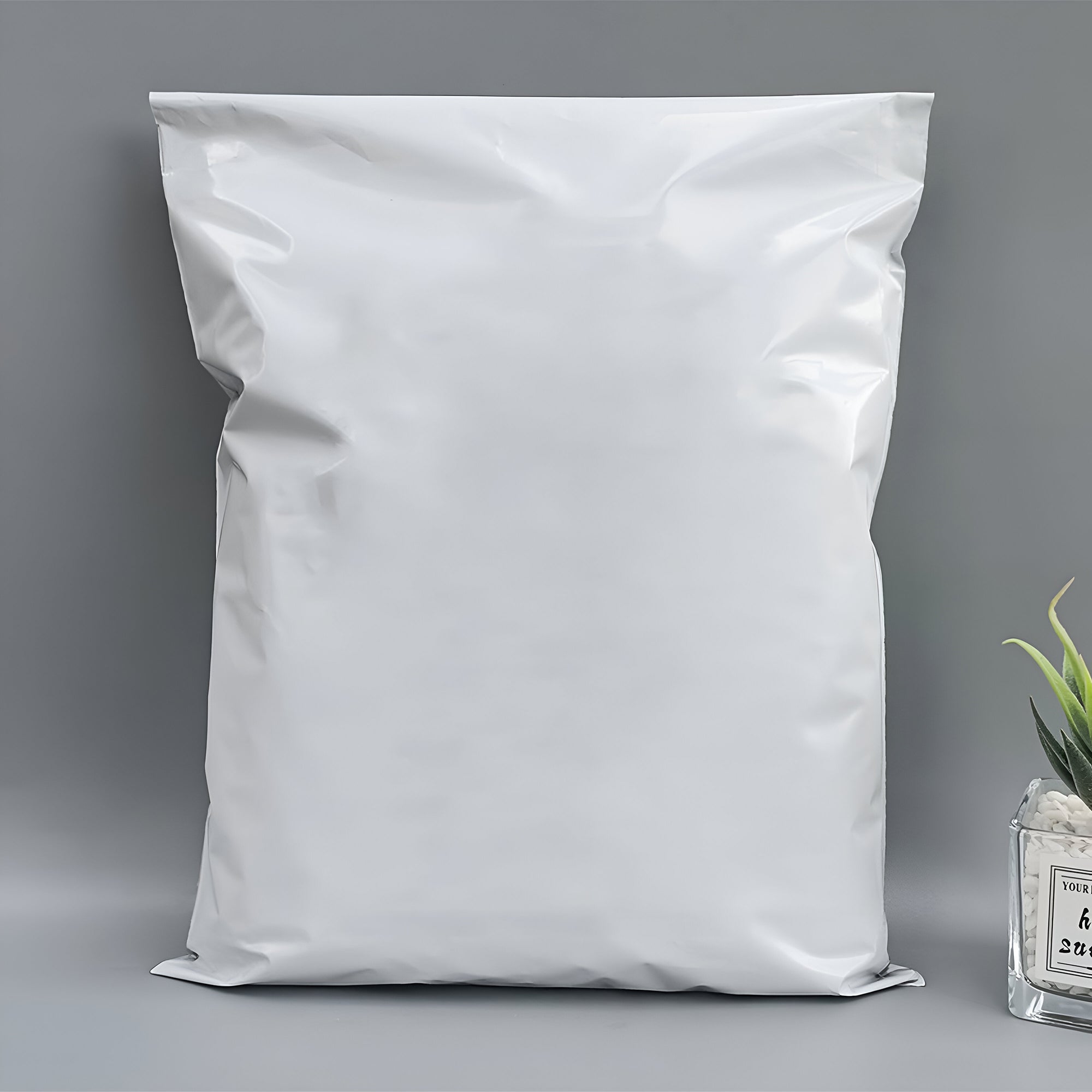 Durable Self-Sealing Polyethylene Mailing Bags for Secure Postage & Packaging