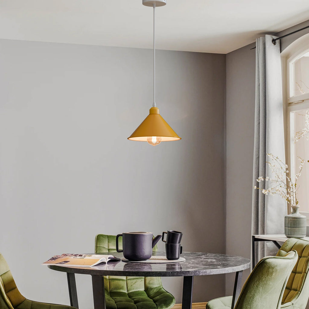 Nordic Industrial Metal Pendant Light for Kitchen Island E27 Base