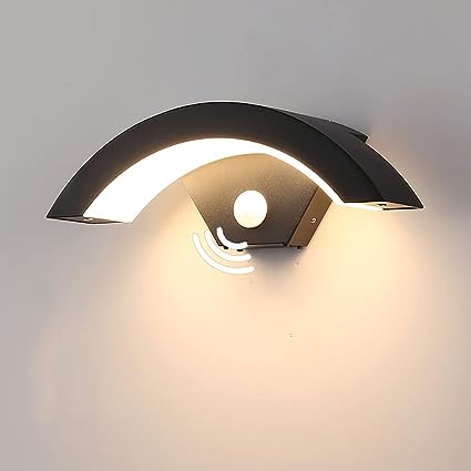 Contemporary 18W LED Outdoor Wall Light, PIR Motion Sensor, IP54